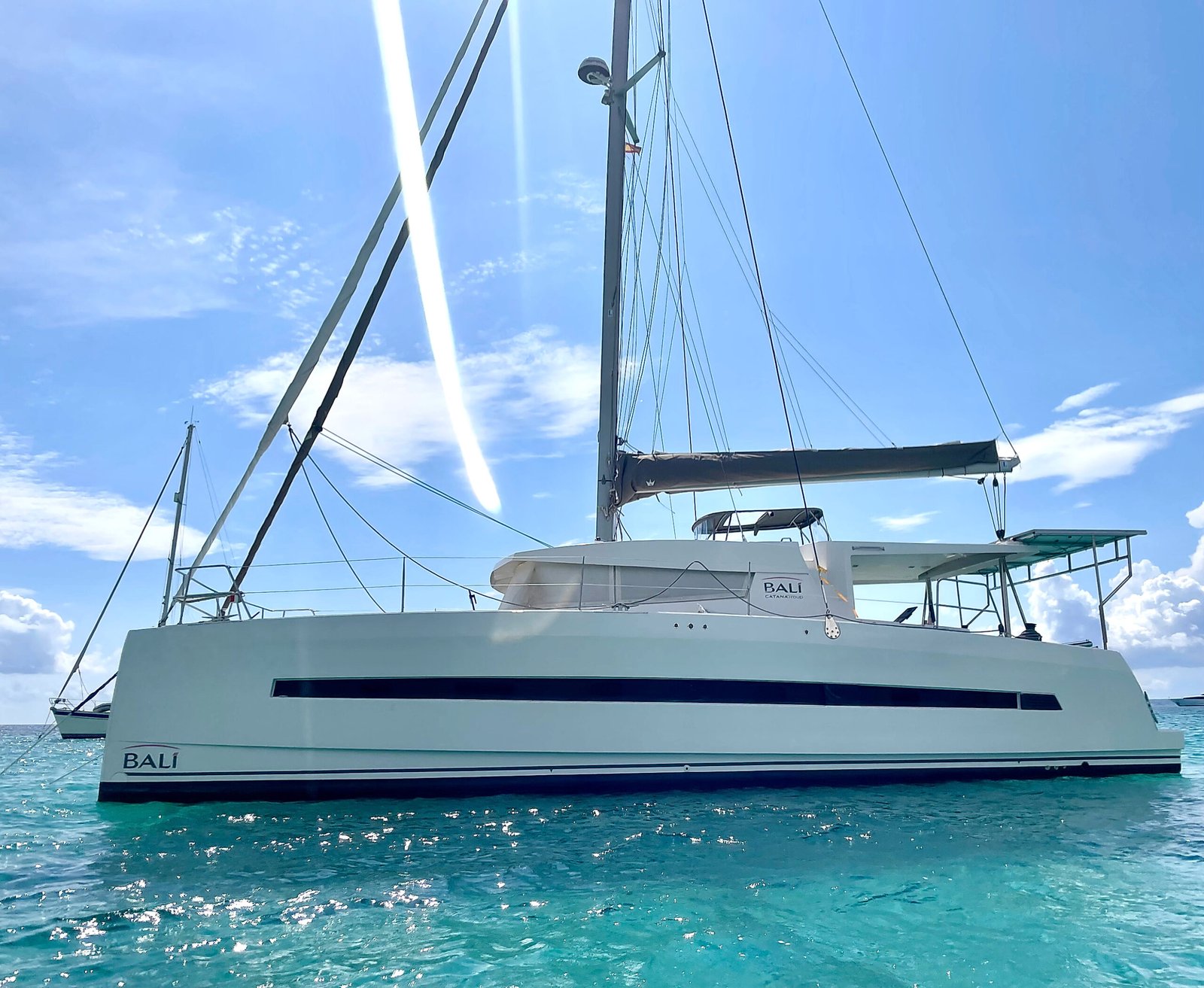 2016 44.6 foot Bali 4.5 EUR 420000