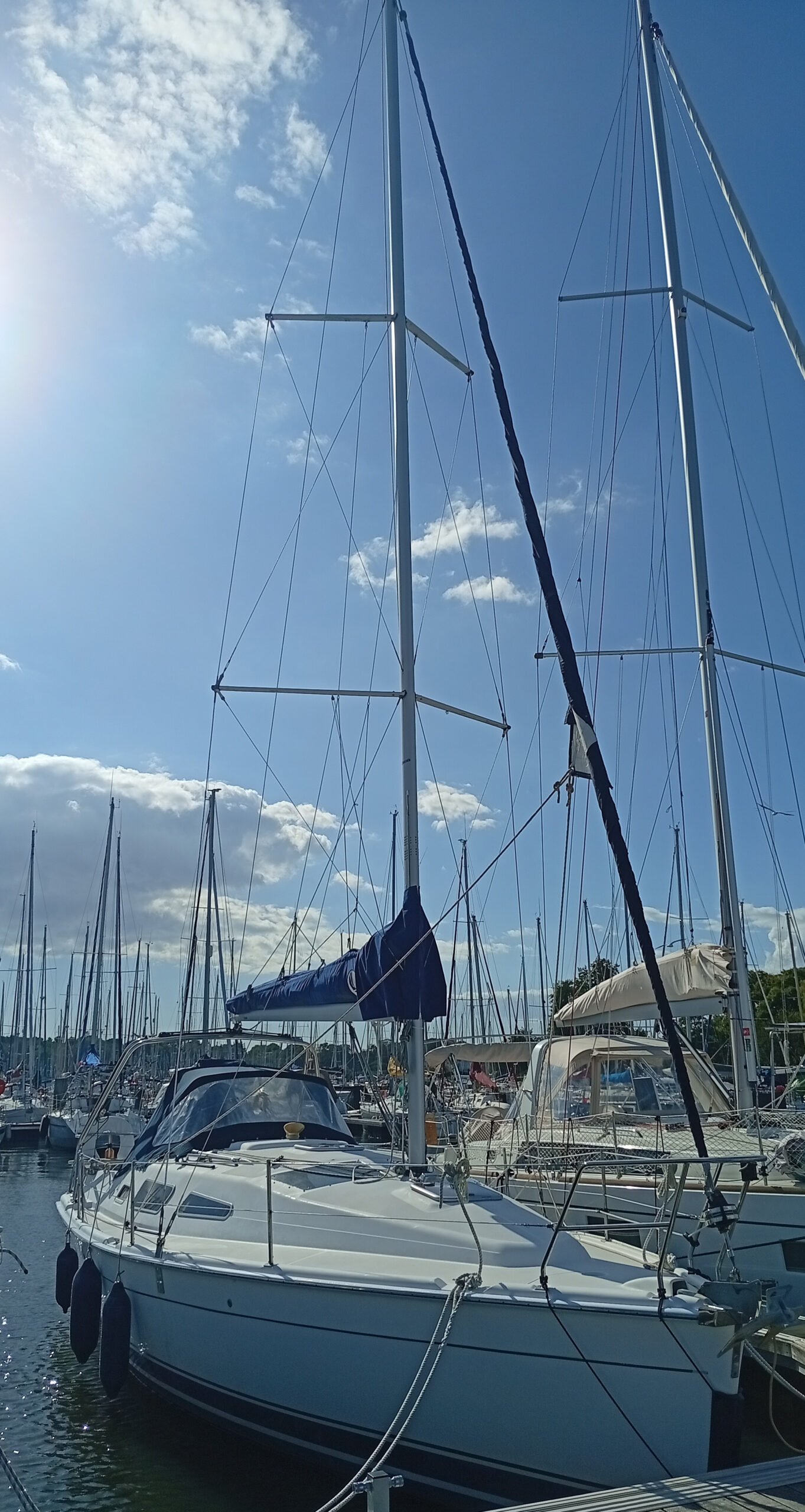 2009 33.5 foot Hunter Hunter 33 EUR 57500
